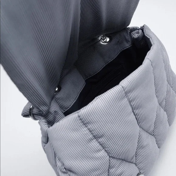 NWT. Zara Blue Pinstripe Quilted Shoulder Bag. - Picture 6 of 11